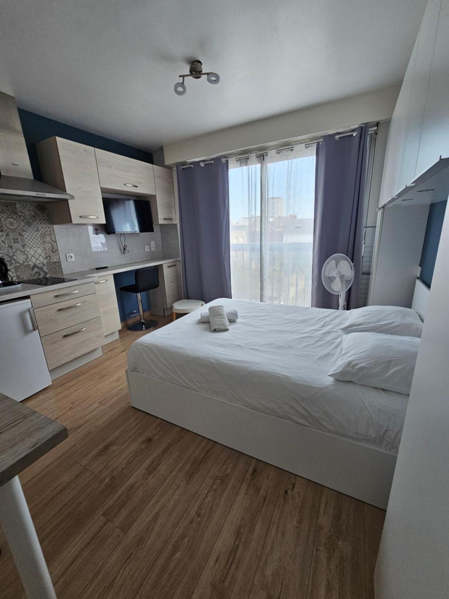Studio Grammont 3 Tours Bagian luar foto